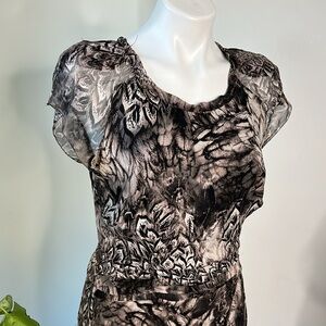 Lovely OF TWO MINDS Silk Dress size 8